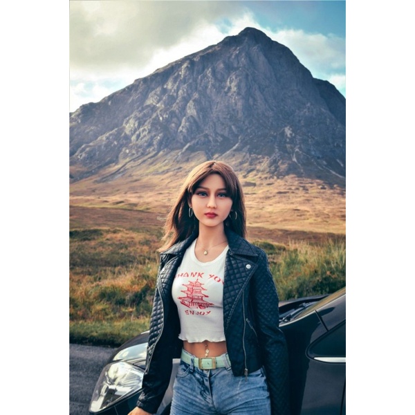 Irontech Doll Ella Sex Doll / realistická panna 165cm