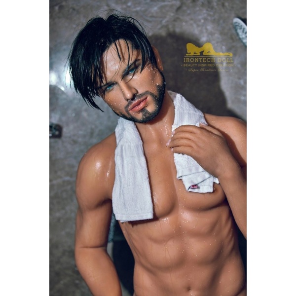 Irontech Doll Kelvin - silikonová hlava a TPE tělo / realistický panák 162cm